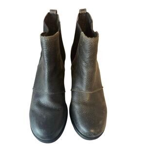 Sorel Women’s Joan of Arctic Wedge II Chelsea Boots Size 8 Black Leather Pull On